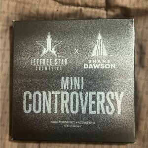 Jeffree Star Mini Controversy Palette